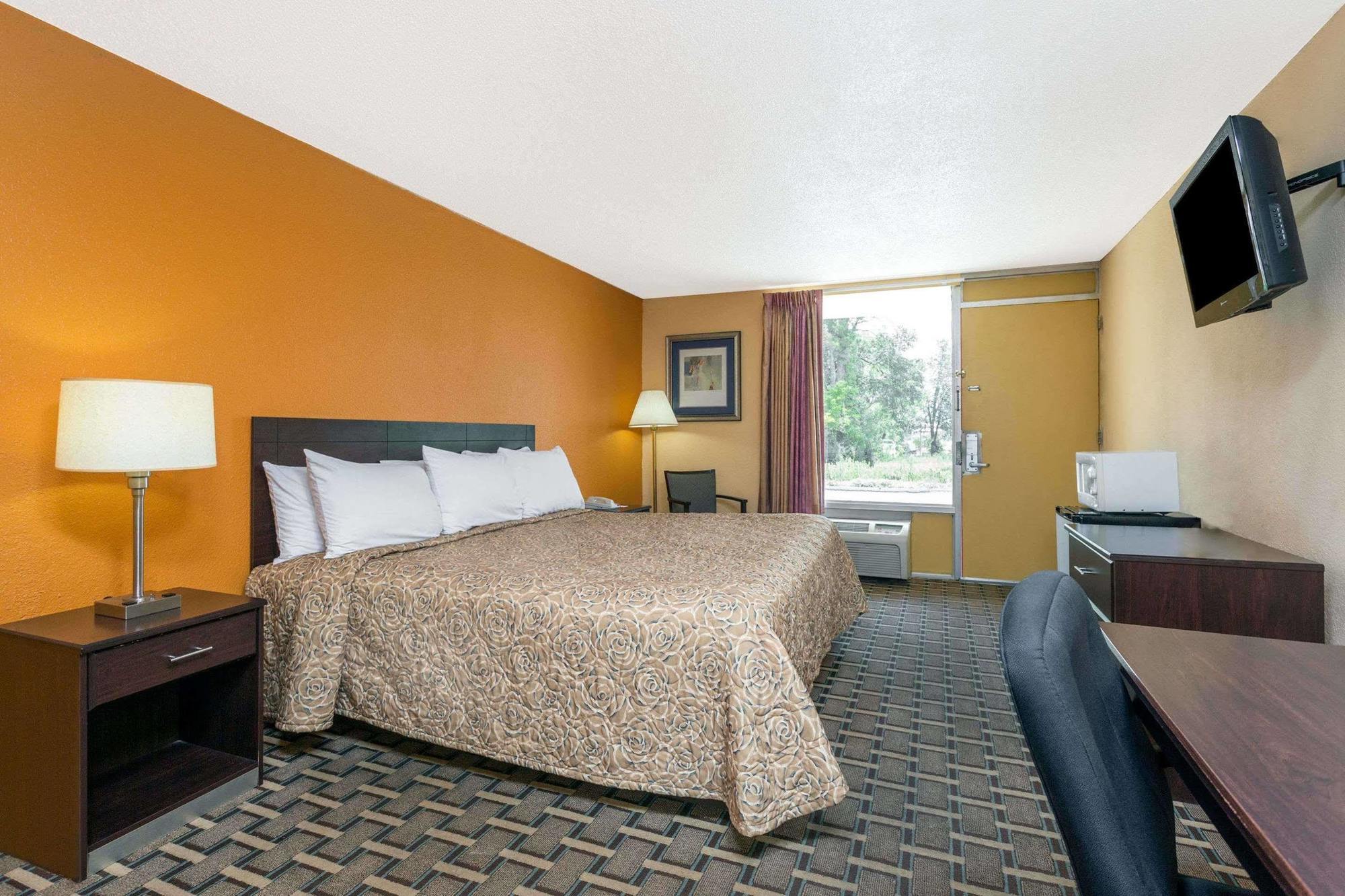 Americas Best Value Inn Perry Eksteriør billede