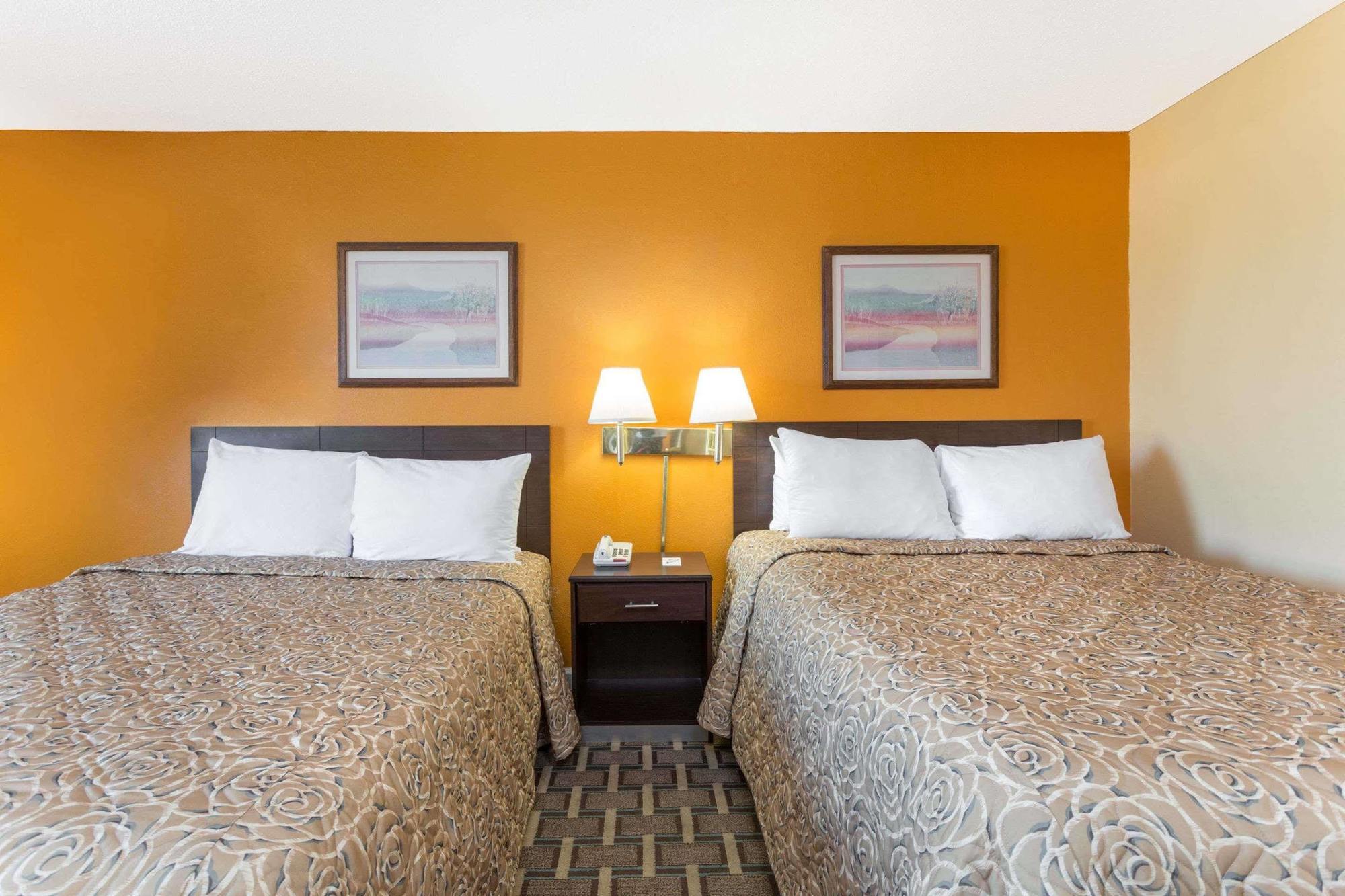 Americas Best Value Inn Perry Eksteriør billede